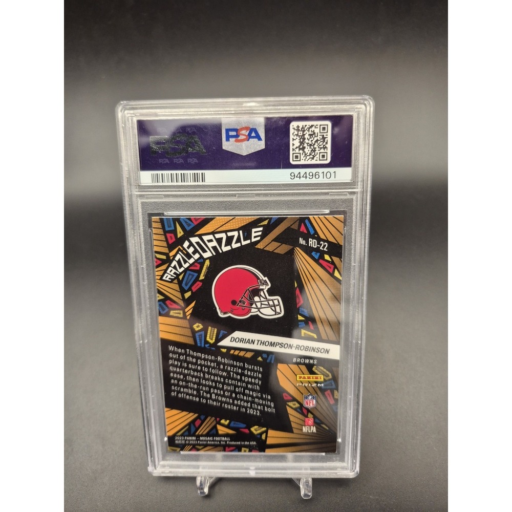 2023 Panini Mosaic - Razzle Dazzle‎ Dorian Thompson-Robinson #RD22 - Picture 2 of 12